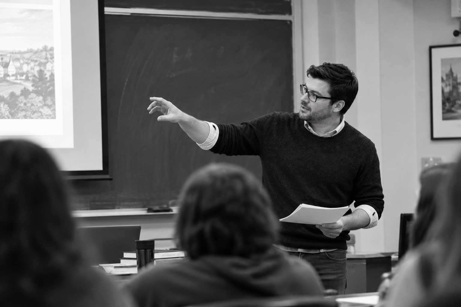 Jamie Bucuy teaching students